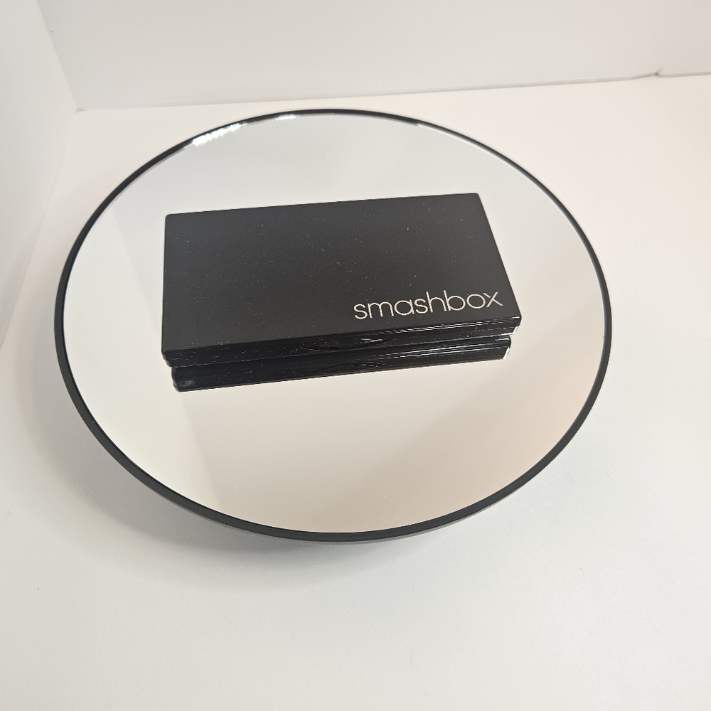 Smashbox Blush in Malibu Berry - Picture 4 of 7
